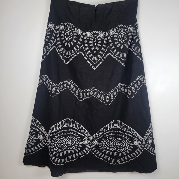 Sara Isabella Embroidered Linen Blend Full Length Skirt, Lined, EUC, size Large - Picture 2 of 5